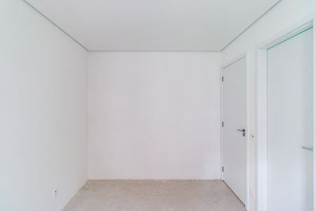 Apartamento para alugar com 3 quartos, 77m² em Vila Suzana, São Paulo