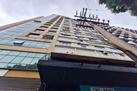 Studio para alugar com 30m², 1 quarto e sem vaga Studio para alugar com 30m², 1 quarto e sem vagaFachada