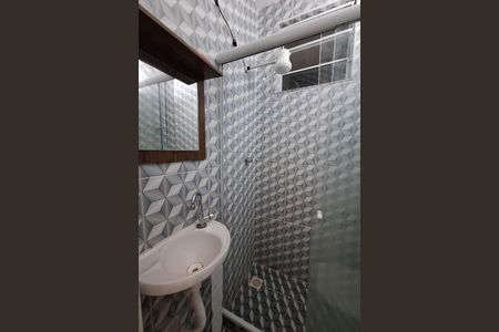 Studio para alugar com 30m², 1 quarto e sem vaga Studio para alugar com 30m², 1 quarto e sem vagaBanheiro