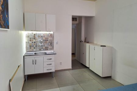 Studio para alugar com 30m², 1 quarto e sem vaga Studio para alugar com 30m², 1 quarto e sem vagaStudio