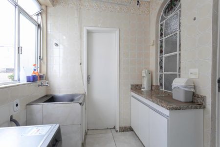 Apartamento para alugar com 95m², 3 quartos e 1 vagaÁrea de serviço