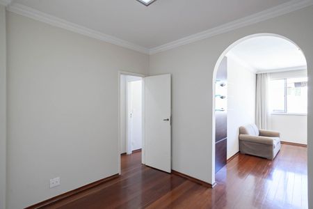 Apartamento à venda com 100m², 3 quartos e 1 vagaCopa