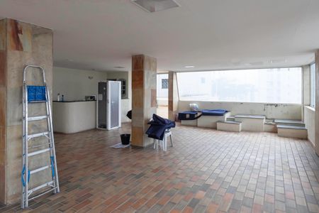 Apartamento para alugar com 95m², 3 quartos e 1 vagaÁrea comum - Salão de festas