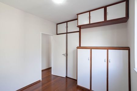 Quarto 2 de apartamento para alugar com 3 quartos, 100m² em Grajaú, Belo Horizonte