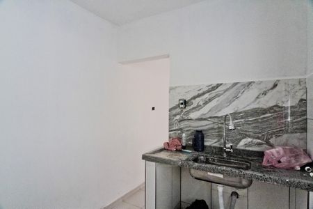 Casa para alugar com 98m², 2 quartos e 1 vaga Casa para alugar com 98m², 2 quartos e 1 vagaCozinha