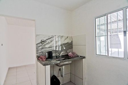 Casa para alugar com 98m², 2 quartos e 1 vaga Casa para alugar com 98m², 2 quartos e 1 vagaCozinha