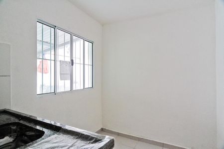 Casa para alugar com 98m², 2 quartos e 1 vaga Casa para alugar com 98m², 2 quartos e 1 vagaCozinha