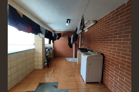 Área de Serviço de casa para alugar com 1 quarto, 80m² em Vila Conde do Pinhal, São Paulo