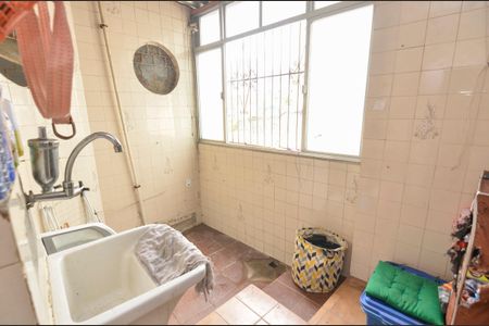 Apartamento para alugar com 90m², 2 quartos e sem vaga Apartamento para alugar com 90m², 2 quartos e sem vagaÁrea de Serviço