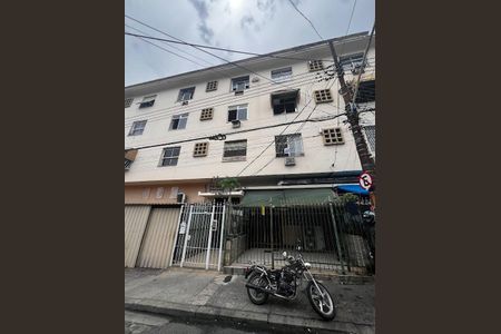 Apartamento para alugar com 90m², 2 quartos e sem vaga Apartamento para alugar com 90m², 2 quartos e sem vagaFachada