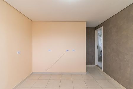 Casa para alugar com 42m², 1 quarto e sem vaga Casa para alugar com 42m², 1 quarto e sem vagaSala
