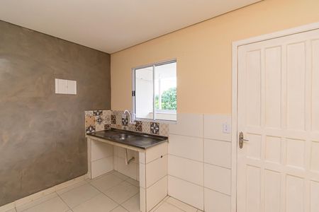 Casa para alugar com 42m², 1 quarto e sem vaga Casa para alugar com 42m², 1 quarto e sem vagaCozinha