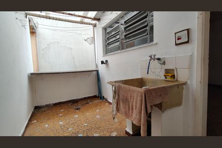 Casa para alugar com 110m², 2 quartos e sem vaga