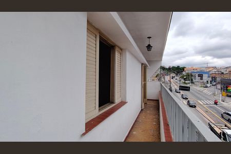 Casa para alugar com 110m², 2 quartos e sem vaga