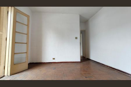 Casa para alugar com 110m², 2 quartos e sem vaga