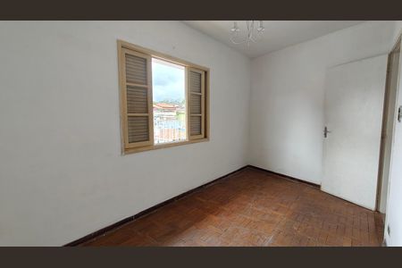 Casa para alugar com 110m², 2 quartos e sem vaga