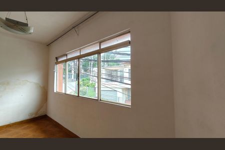 Casa para alugar com 2 quartos, 110m² em Vila Comercial, São Paulo