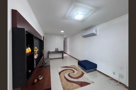 Sala de apartamento para alugar com 3 quartos, 112m² em Recreio dos Bandeirantes, Rio de Janeiro