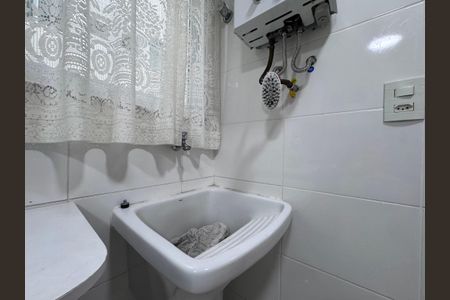 Apartamento para alugar com 112m², 3 quartos e 1 vaga Apartamento para alugar com 112m², 3 quartos e 1 vagaCozinha e Área de Serviço