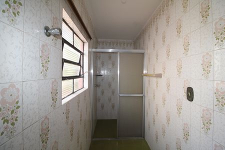 Casa para alugar com 246m², 3 quartos e 2 vagasBanheiro