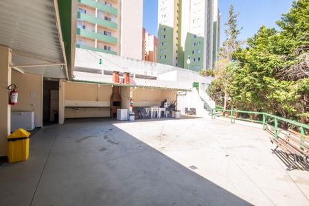 Apartamento para alugar com 62m², 2 quartos e 1 vaga Apartamento para alugar com 62m², 2 quartos e 1 vagaÁrea comum - Churrasqueira