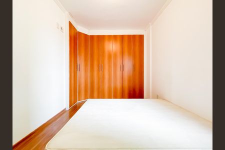 Quarto 1 de apartamento para alugar com 2 quartos, 62m² em Jaguaribe, Osasco