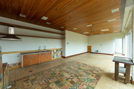 Casa à venda com 523m², 5 quartos e 5 vagas Casa à venda com 523m², 5 quartos e 5 vagasESPACO GOURMET