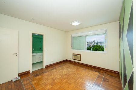 Casa à venda com 523m², 5 quartos e 5 vagas Casa à venda com 523m², 5 quartos e 5 vagasQUARTO3