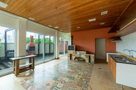 Casa à venda com 523m², 5 quartos e 5 vagas Casa à venda com 523m², 5 quartos e 5 vagasESPACO GOURMET