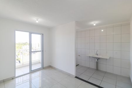 Salas de apartamento para alugar com 2 quartos, 44m² em Jardim Ipaussurama, Campinas