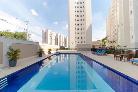 Apartamento para alugar com 44m², 2 quartos e 1 vagaÁrea comum - Piscina
