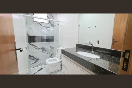 Casa à venda com 2 quartos, 180m² em Jardim Imperial, Lagoa Santa