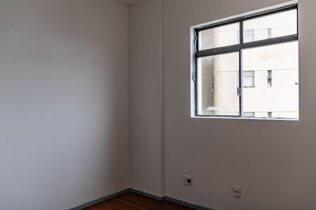 Apartamento para alugar com 18m², 3 quartos e 1 vaga Apartamento para alugar com 18m², 3 quartos e 1 vagaQuarto 1