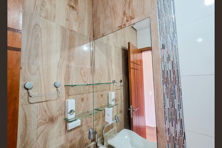 Apartamento à venda com 65m², 2 quartos e 1 vagaEspelho