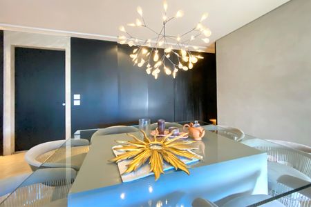 Sala de Jantar de apartamento à venda com 4 quartos, 209m² em Lourdes, Belo Horizonte