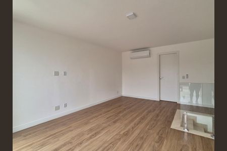 Casa de condomínio à venda com 450m², 5 quartos e 3 vagasSala 2