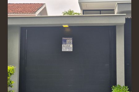 Casa de condomínio à venda com 450m², 5 quartos e 3 vagasPlaca 