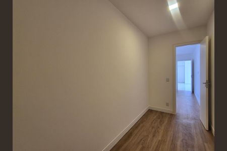 Casa de condomínio à venda com 450m², 5 quartos e 3 vagasCloset 