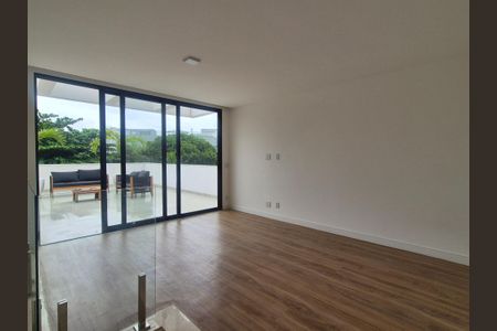 Casa de condomínio à venda com 450m², 5 quartos e 3 vagasSala 2