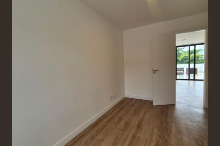 Casa de condomínio à venda com 450m², 5 quartos e 3 vagasSuíte 4