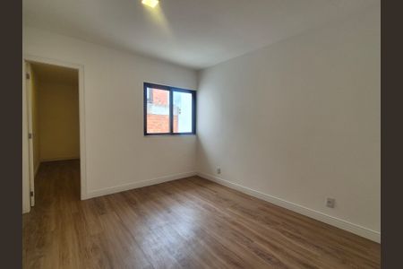 Casa de condomínio à venda com 450m², 5 quartos e 3 vagasSuíte 