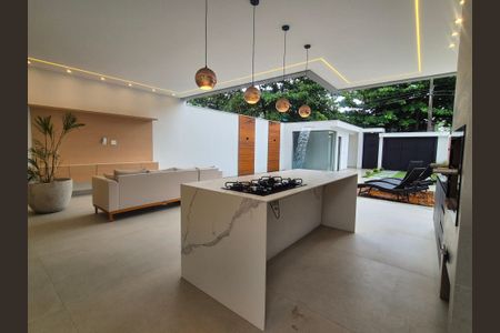 Casa de condomínio à venda com 450m², 5 quartos e 3 vagasVaranda gourmet 