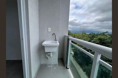 Varanda de kitnet/studio para alugar com 1 quarto, 20m² em Recreio dos Bandeirantes, Rio de Janeiro