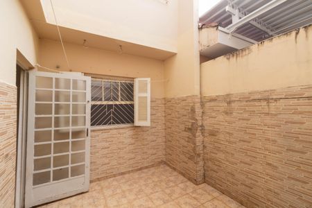Casa à venda com 170m², 5 quartos e 2 vagas