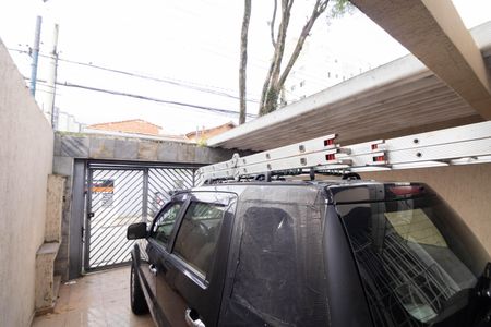 Casa à venda com 170m², 5 quartos e 2 vagas