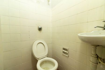 Casa à venda com 170m², 5 quartos e 2 vagas