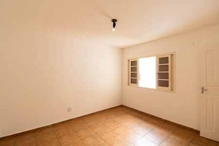 Casa à venda com 170m², 5 quartos e 2 vagas