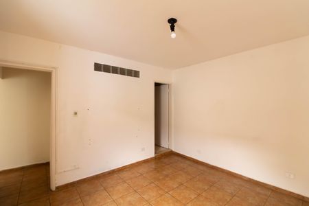 Casa à venda com 170m², 5 quartos e 2 vagas