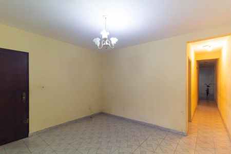 Casa para alugar com 98m², 2 quartos e 1 vagaSala