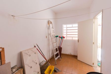 Casa à venda com 300m², 4 quartos e 2 vagas Casa à venda com 300m², 4 quartos e 2 vagasEdicula